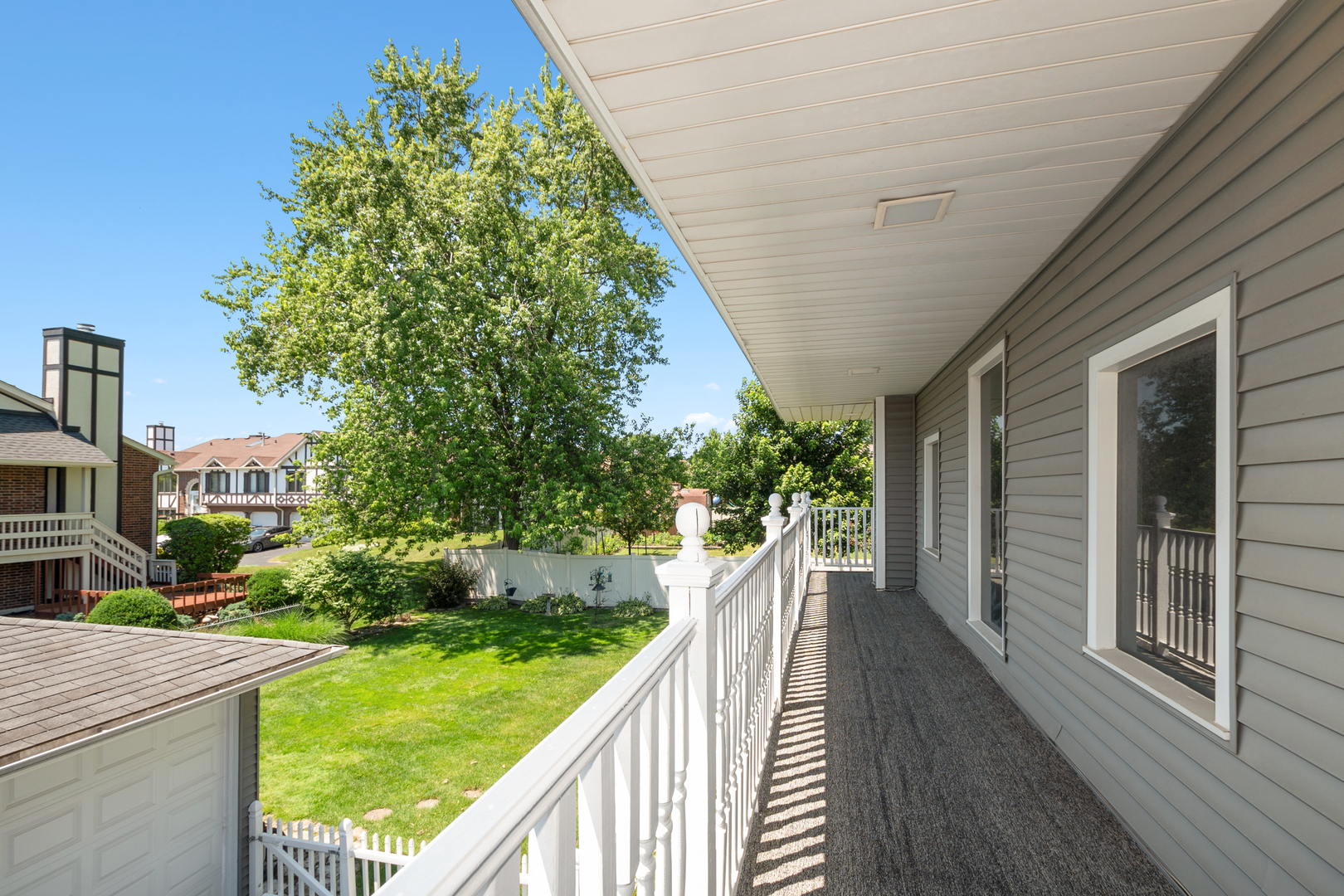 Tinley Park, Illinois, 60487, United States, 6 Bedrooms Bedrooms, ,4 BathroomsBathrooms,Residential,For Sale,1984113