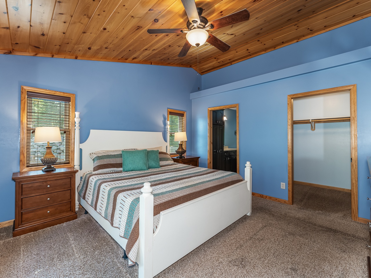 Mercer, Wisconsin, 54547, United States, 3 Bedrooms Bedrooms, ,3 BathroomsBathrooms,Residential,For Sale,1978560