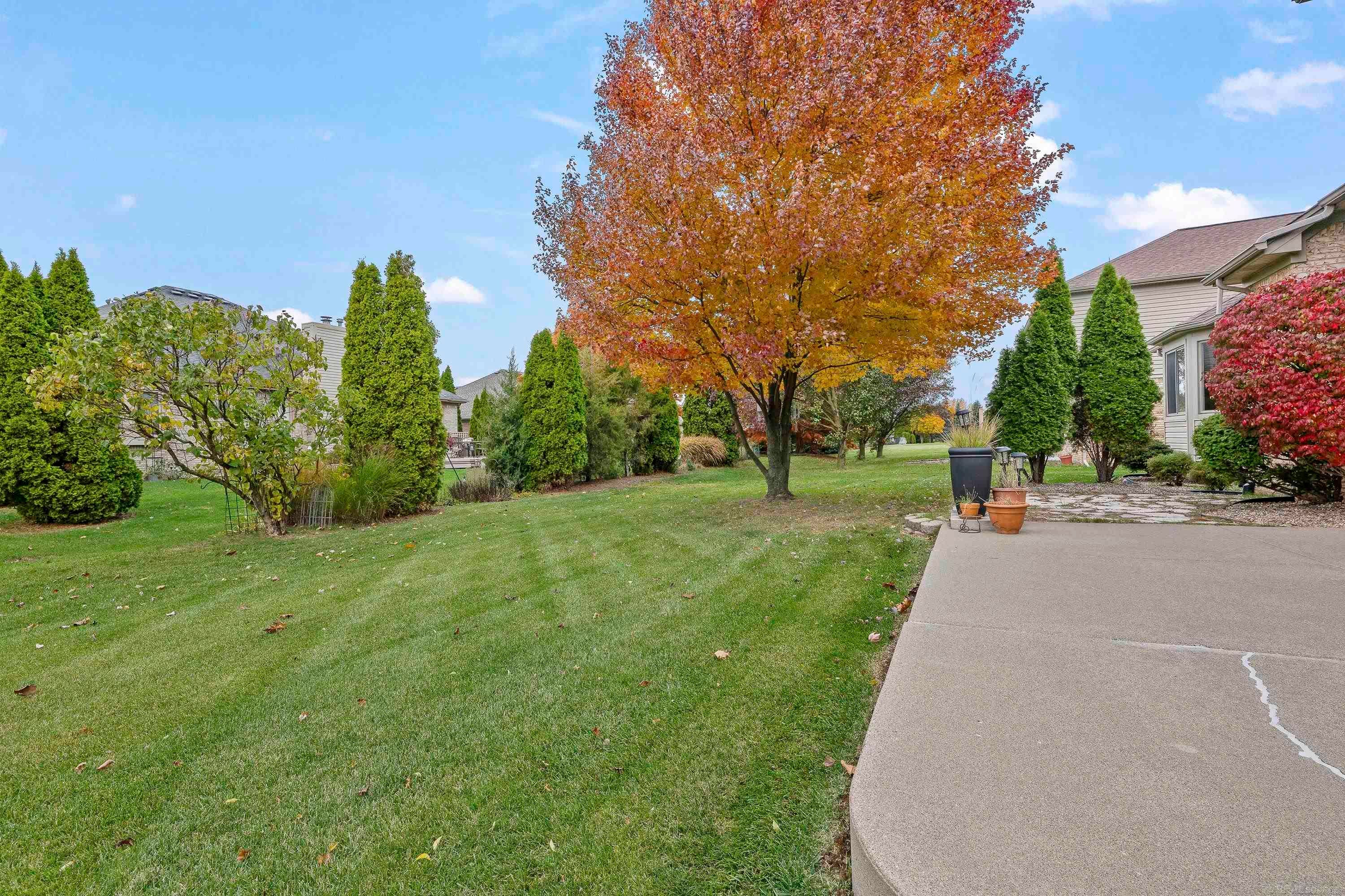 Shelby Twp, Michigan, 48315, United States, 4 Bedrooms Bedrooms, ,4 BathroomsBathrooms,Residential,For Sale,1987428