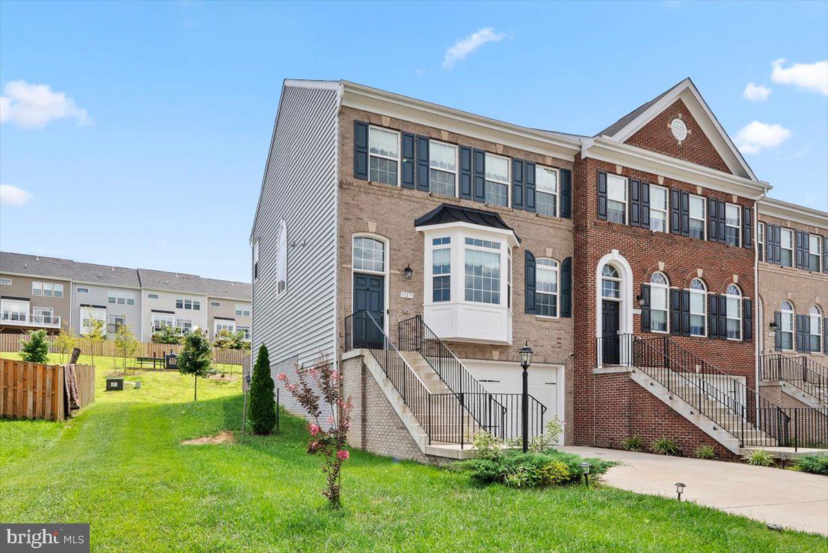 Woodbridge, Virginia, 22193, United States, 3 Bedrooms Bedrooms, ,4 BathroomsBathrooms,Residential,For Sale,1921081