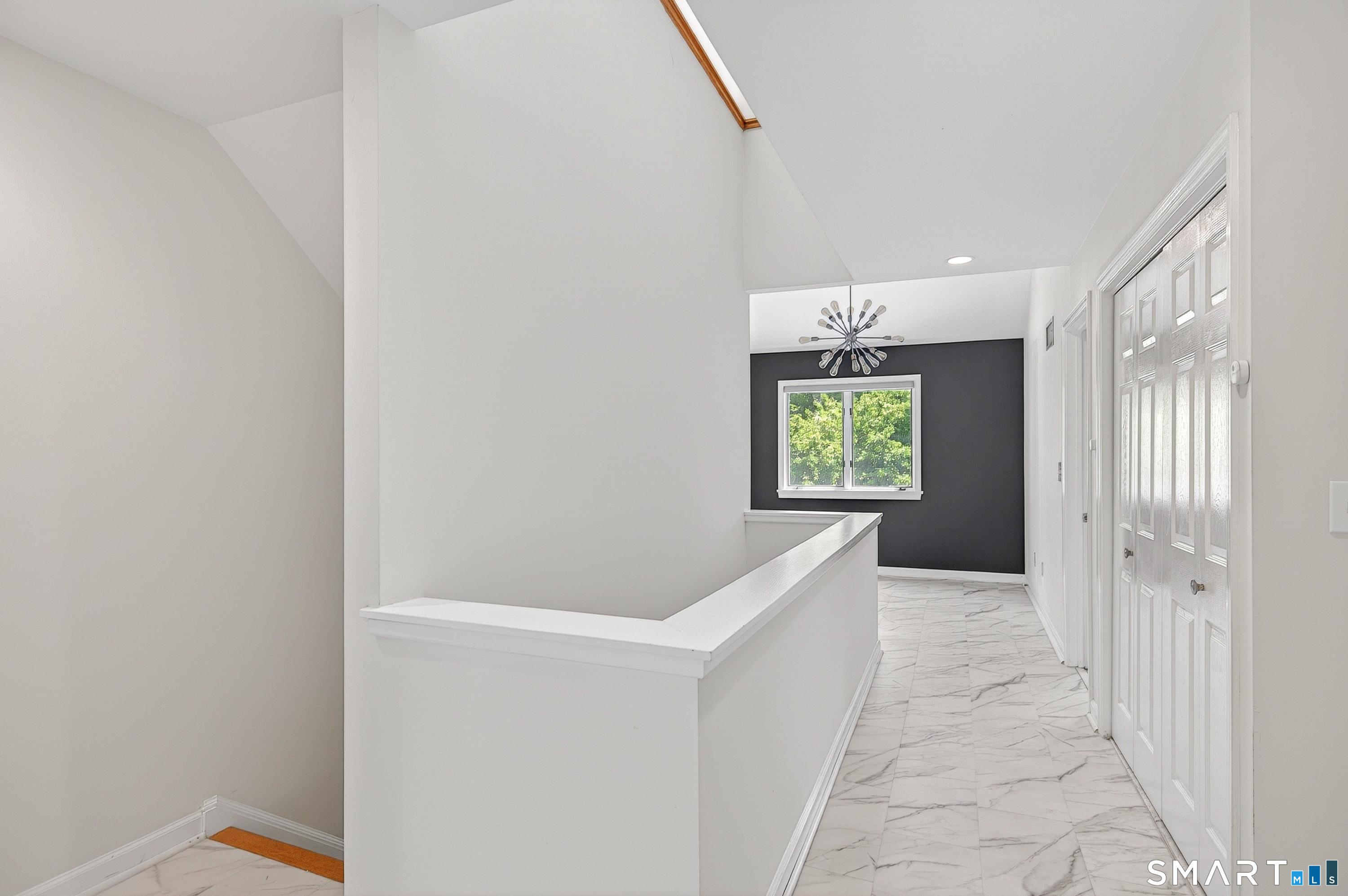 Greenwich, Connecticut, 06807, United States, 2 Bedrooms Bedrooms, ,4 BathroomsBathrooms,Residential,For Sale,2048631
