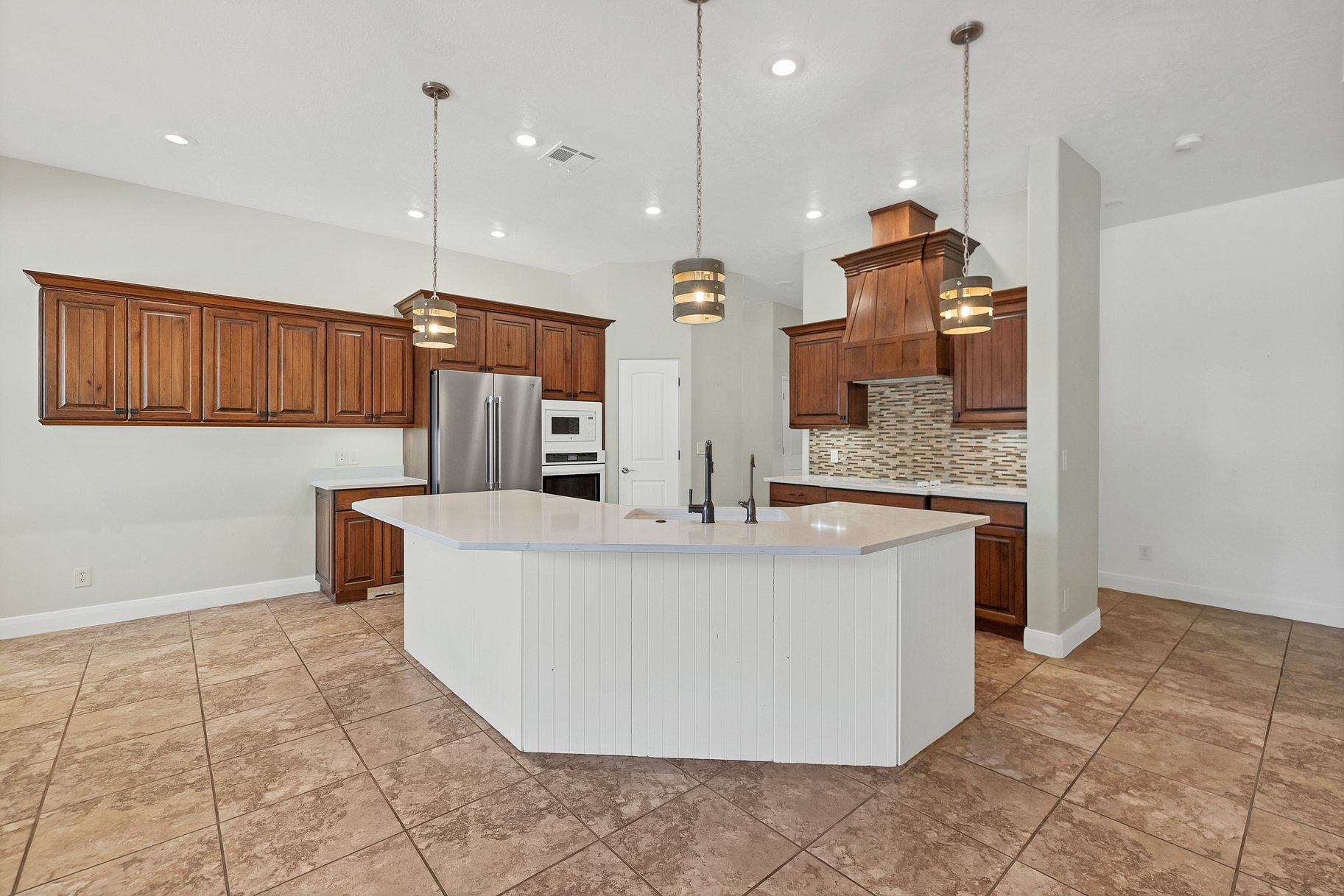  Indoor-Outdoor Living With Privacy, Space & Style In Washington Fields - 物件實景