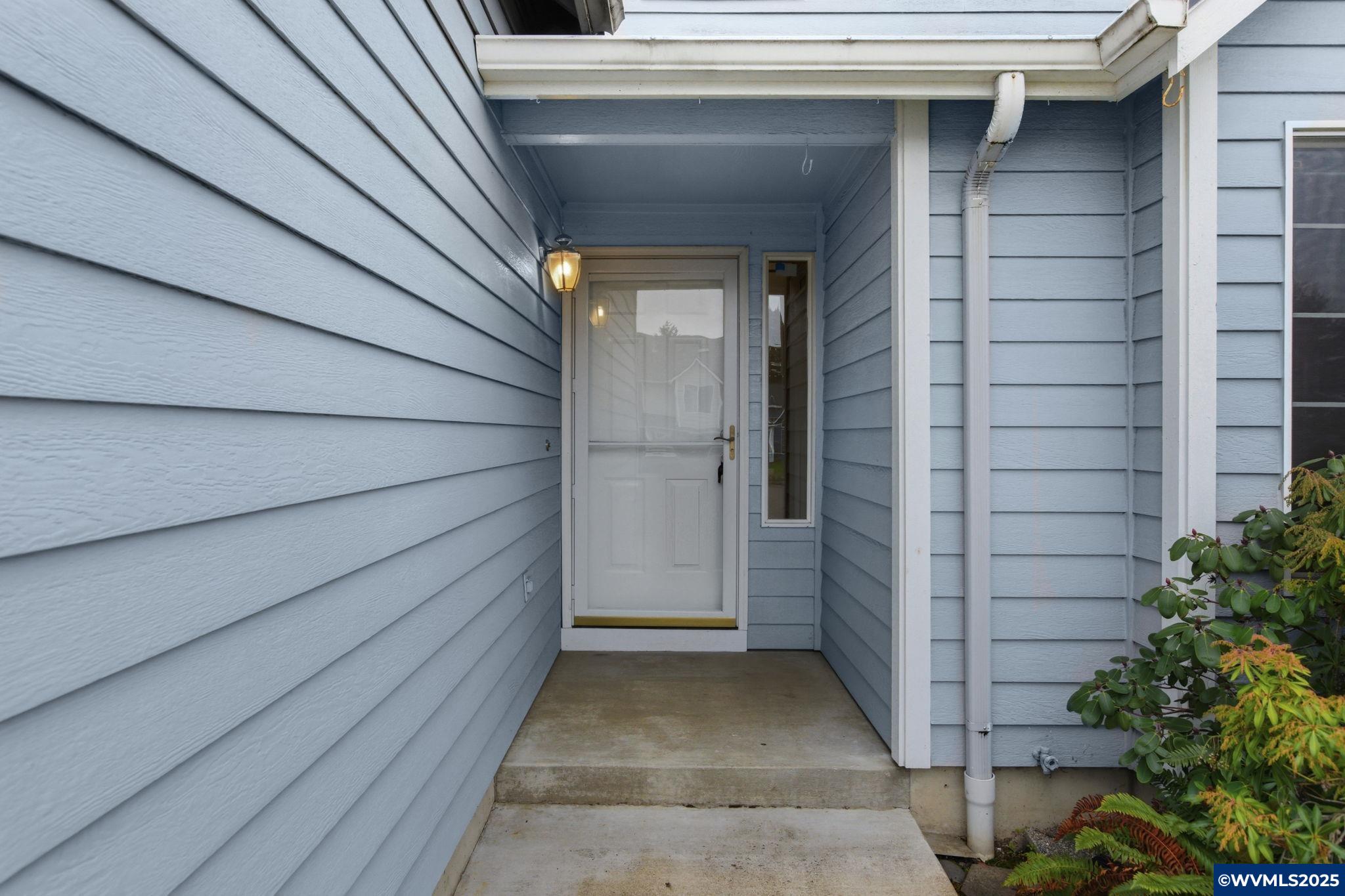 Corvallis, Oregon, 97333, United States, 4 Bedrooms Bedrooms, ,3 BathroomsBathrooms,Residential,For Sale,1999072