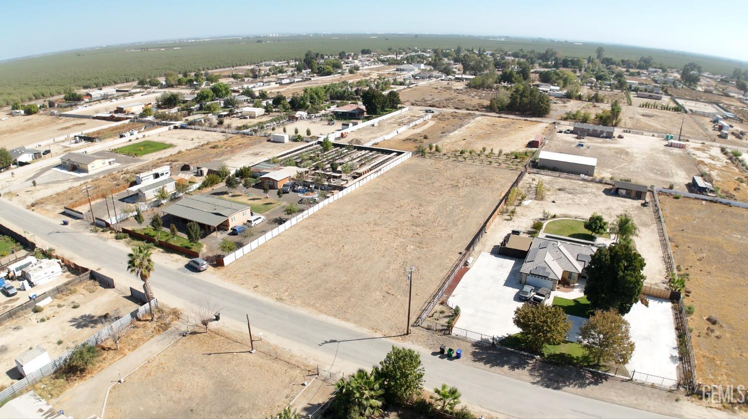 Bakersfield, California, 93314, United States, 3 Bedrooms Bedrooms, ,2 BathroomsBathrooms,Residential,For Sale,1966824