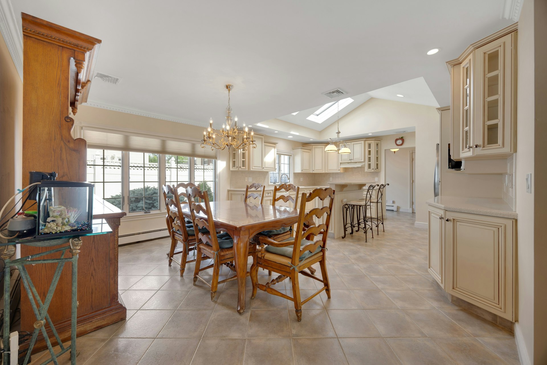  184 West Passaic Ave, Rutherford, NJ 07070 - 物件實景