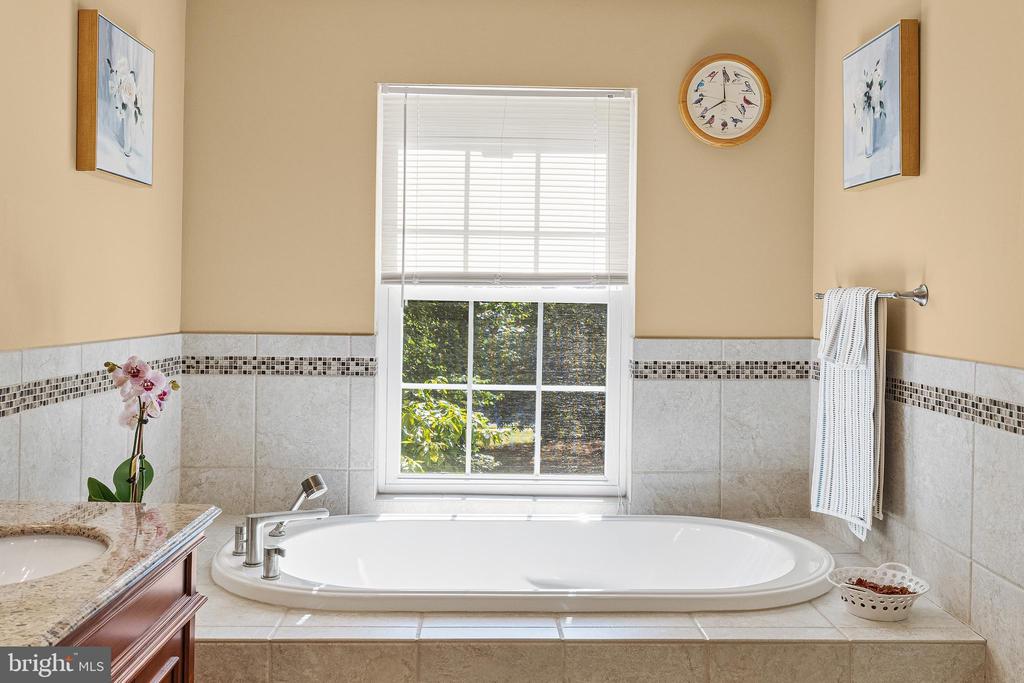 Plainsboro, New Jersey, 08536, United States, 4 Bedrooms Bedrooms, ,3 BathroomsBathrooms,Residential,For Sale,1922376