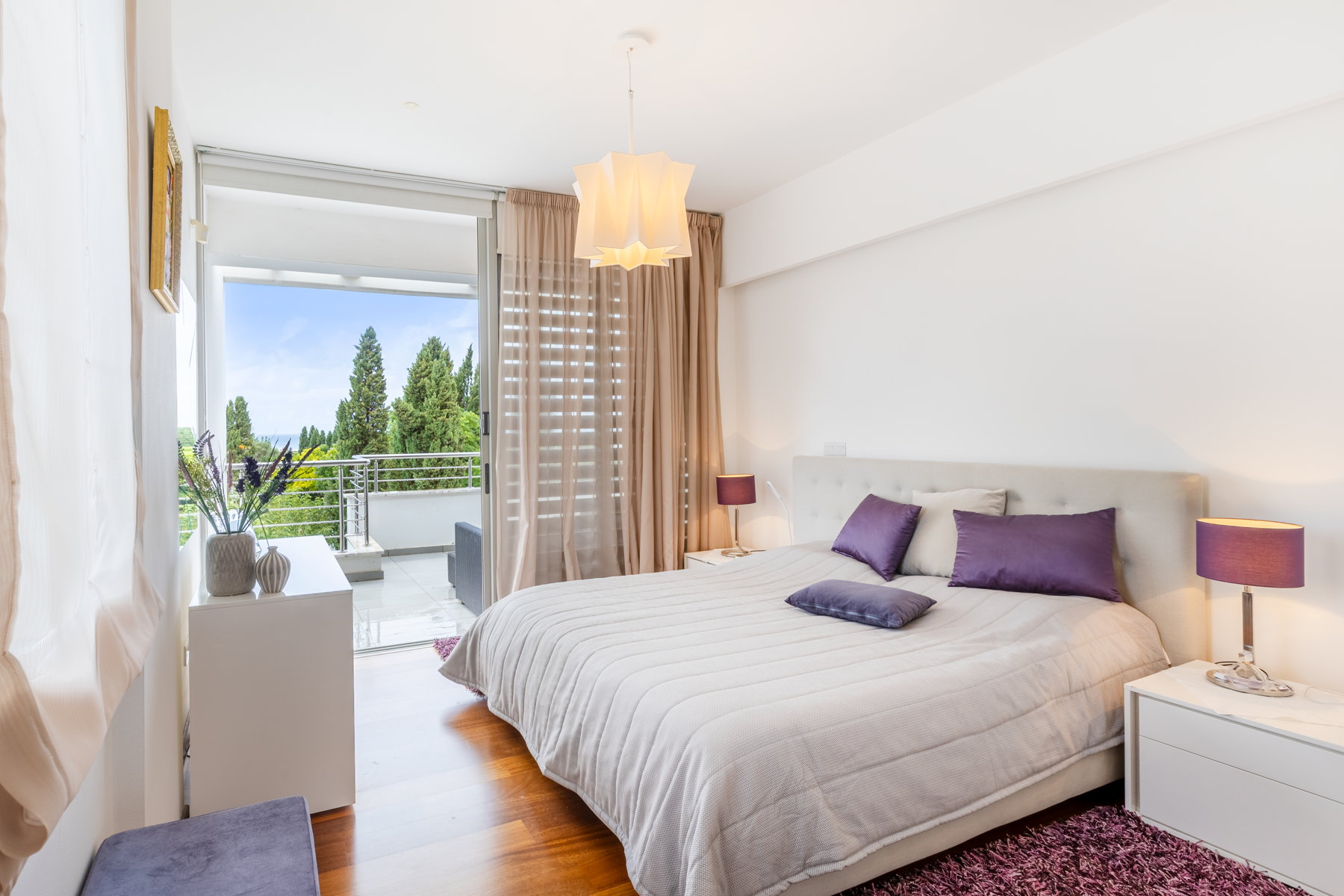 Four-Bedroom Detached Villa with Lift and Roof Garden Steps from the Beach - 物件實景