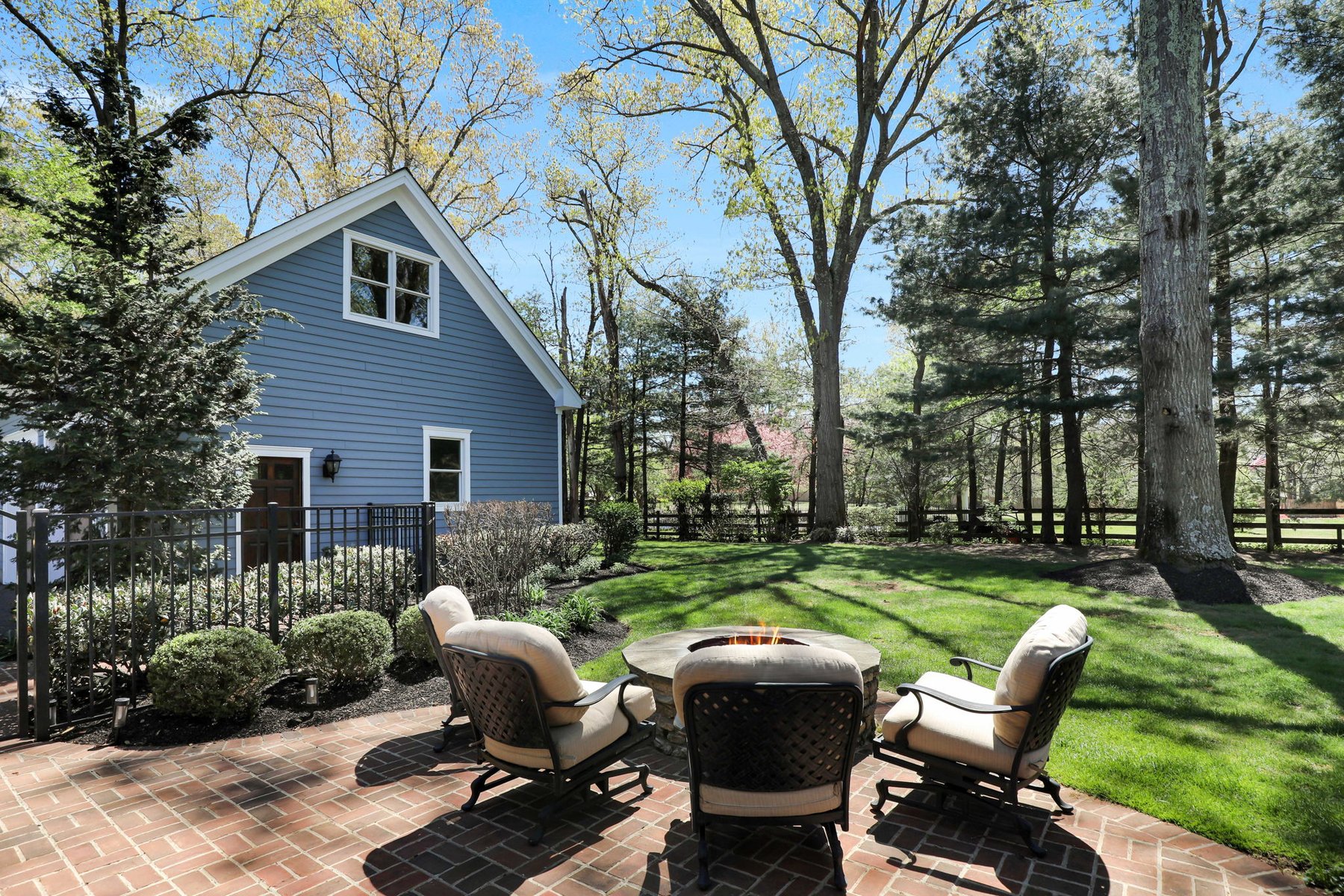  29 White Oak Drive - 物件實景