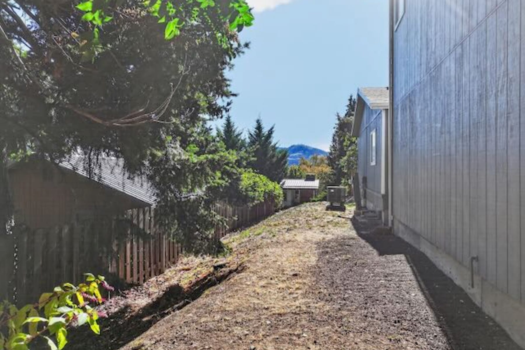 653 NE SNOHOMISH AVE White Salmon, WA 98672 - 物件實景