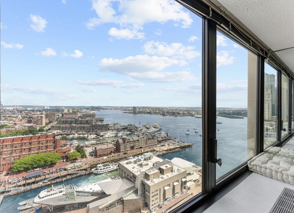Boston, Massachusetts, 02110, United States, 1 Bedroom Bedrooms, ,1 BathroomBathrooms,Residential,For Sale,2030295