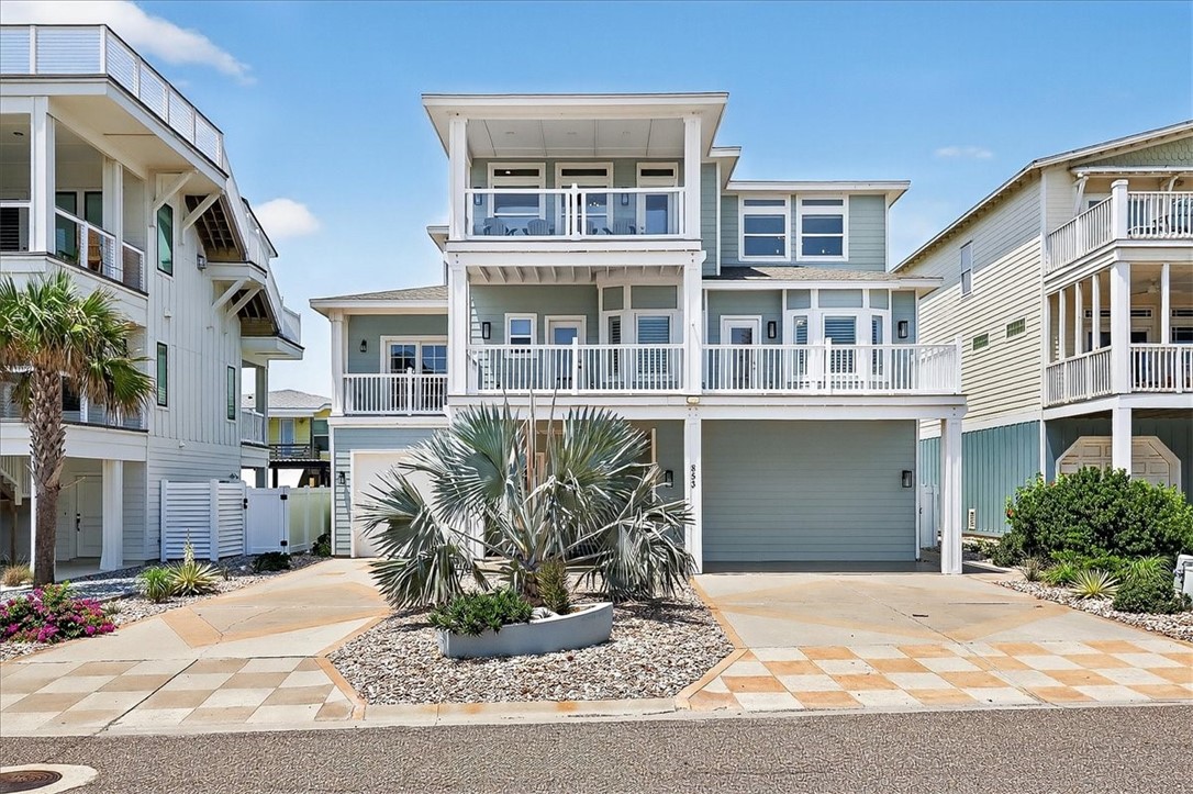 Port Aransas, Texas, 78373, United States, 4 Bedrooms Bedrooms, ,5 BathroomsBathrooms,Residential,For Sale,1926125