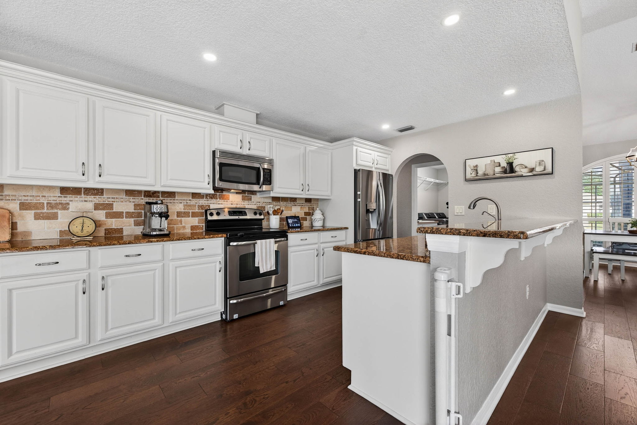 Lutz, Florida, 33549, United States, 4 Bedrooms Bedrooms, ,3 BathroomsBathrooms,Residential,For Sale,2010768