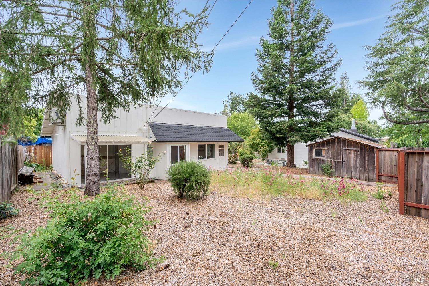 Graton, California, 95444, United States, 5 Bedrooms Bedrooms, ,3 BathroomsBathrooms,Residential,For Sale,1794474