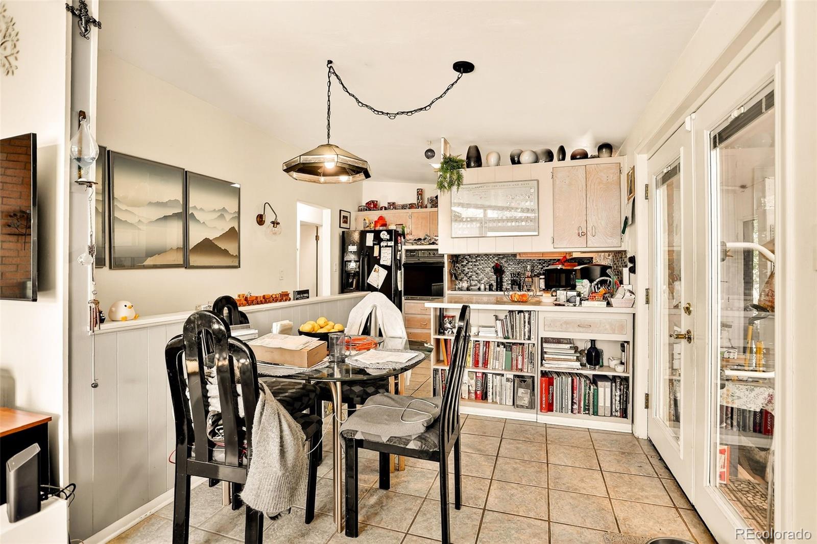 Littleton, Colorado, 80120, United States, 4 Bedrooms Bedrooms, ,1 BathroomBathrooms,Residential,For Sale,1988152