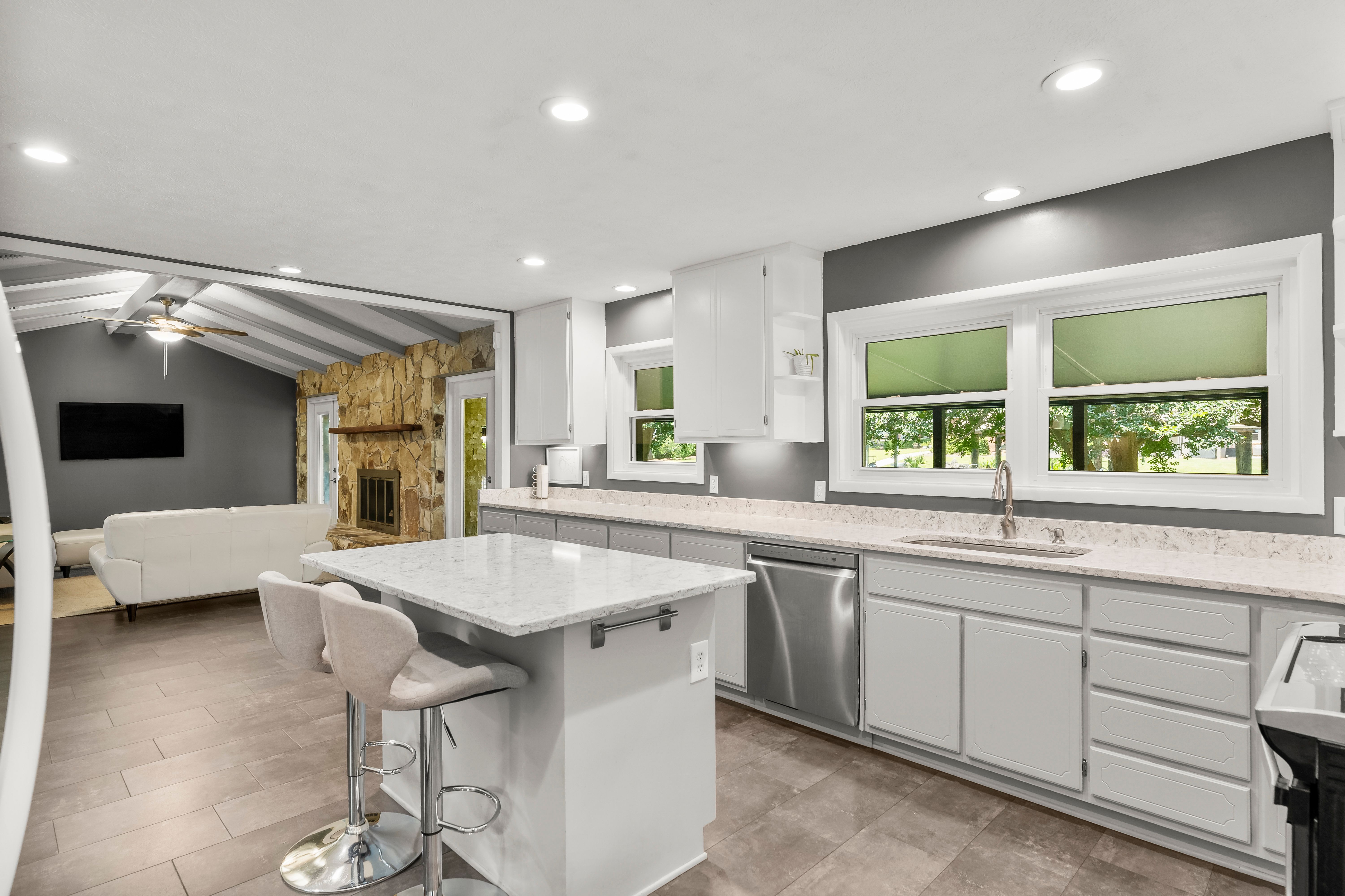  Waterfront Canal Home With Boat Lift And Private Canal Access - 物件實景