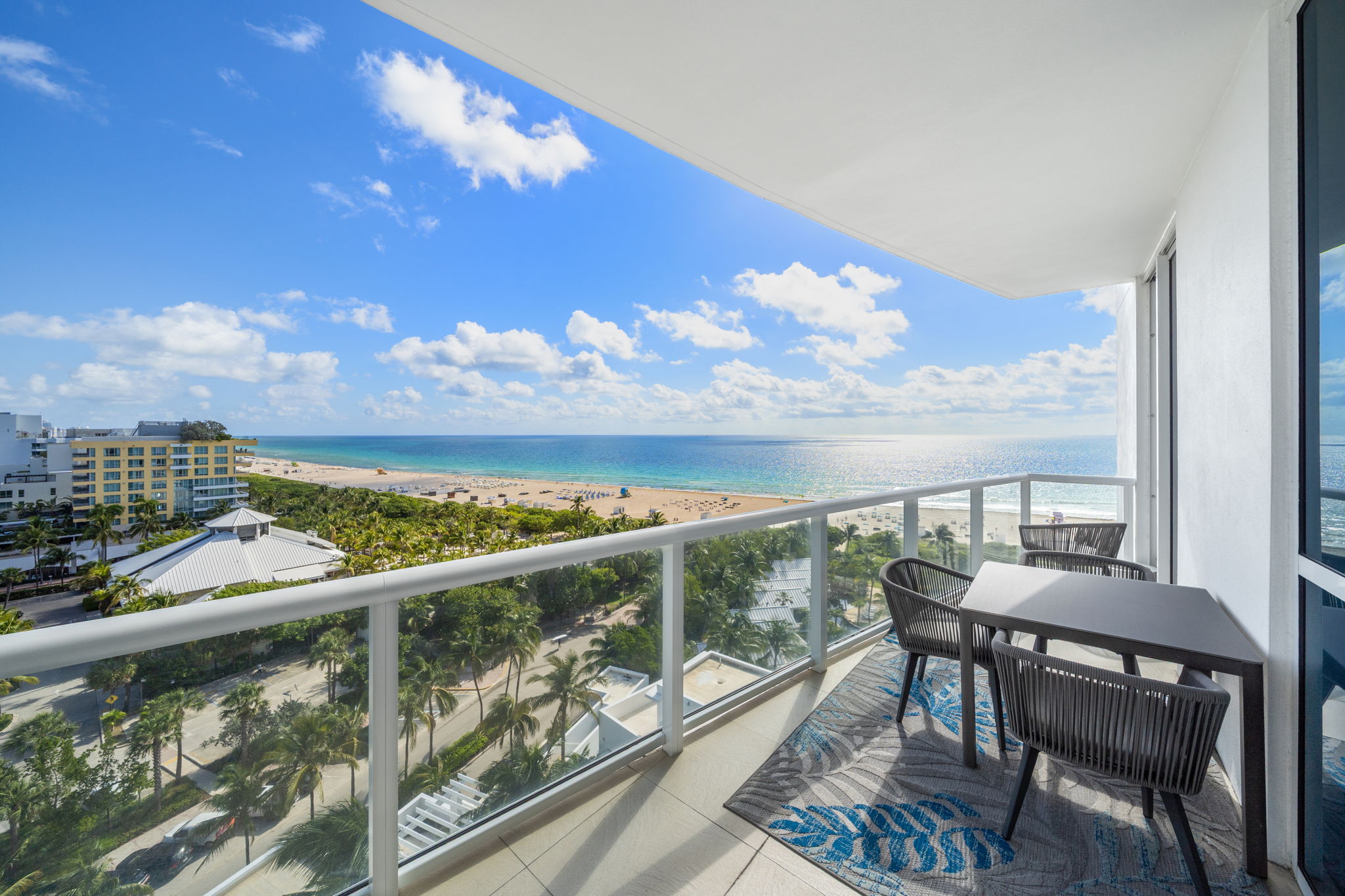  50 S Pointe Dr, Miami Beach, FL, 33139 - 物件實景