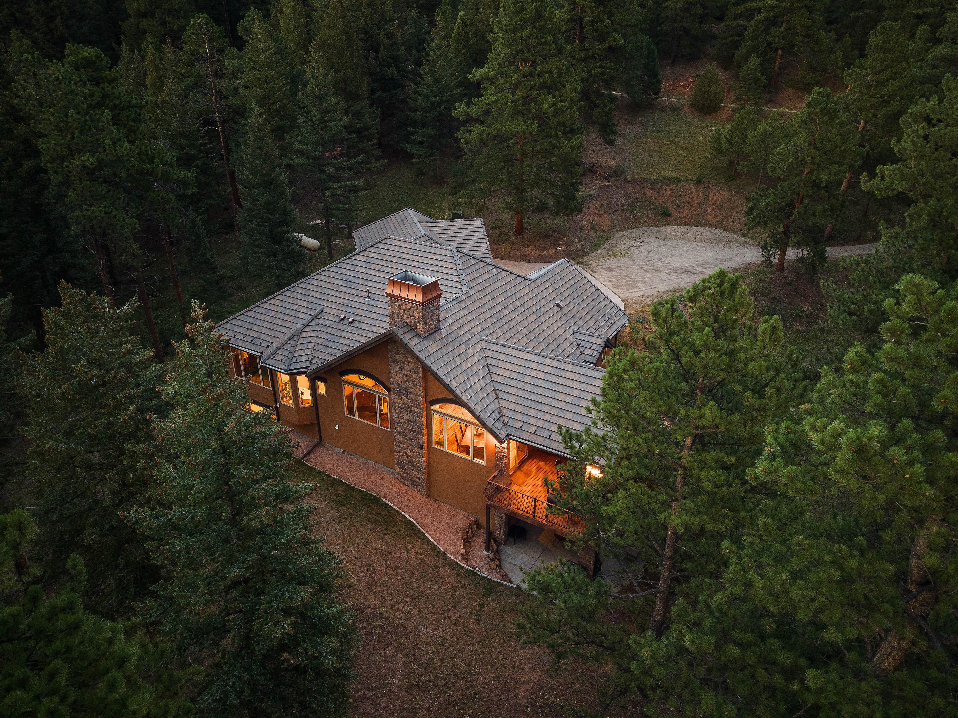  Extraordinary 20 Acre Mountain Estate Bordering Protected Wilderness - 物件實景