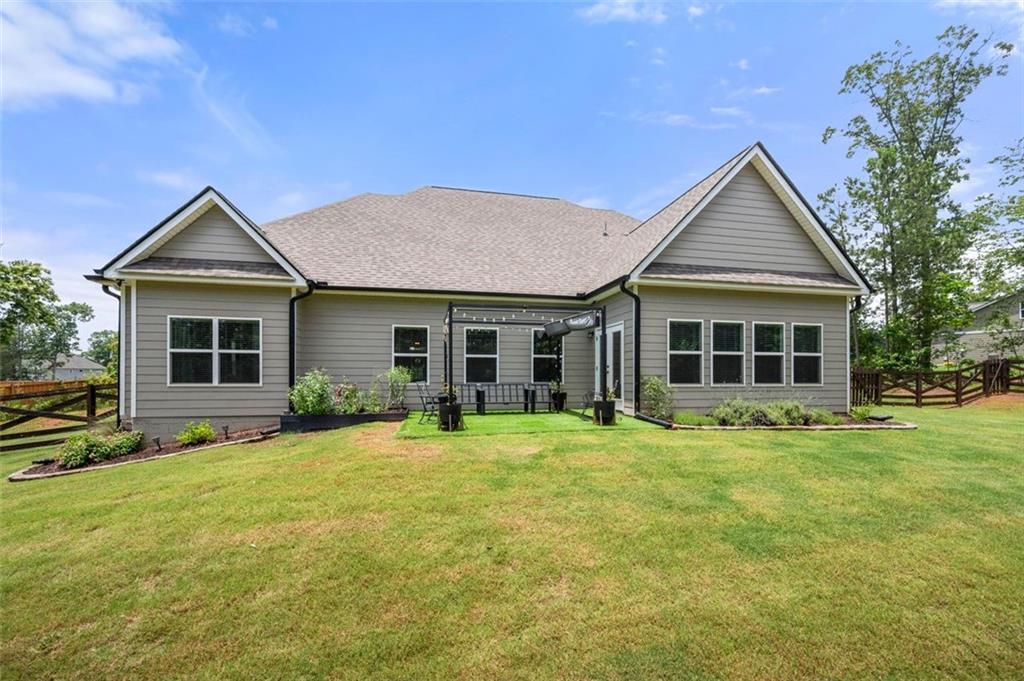 Douglasville, Georgia, 30135, United States, 4 Bedrooms Bedrooms, ,4 BathroomsBathrooms,Residential,For Sale,1940681