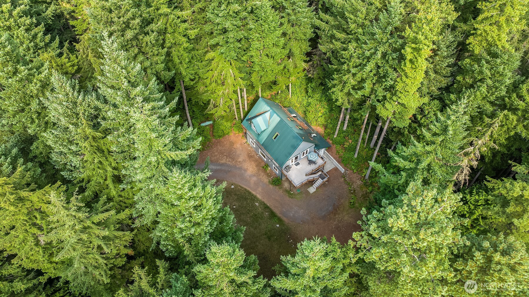 Clinton, Washington, 98236, United States, 3 Bedrooms Bedrooms, ,2 BathroomsBathrooms,Residential,For Sale,1949676