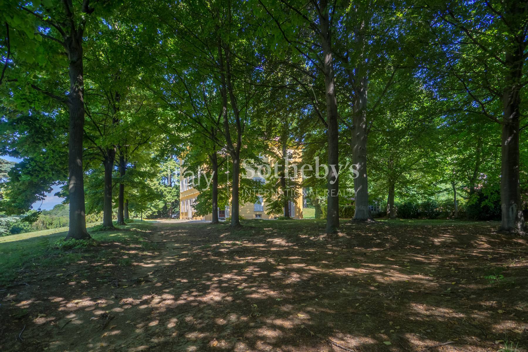  Elegant seventeenth-century villa surrounded by greenery - 物件實景