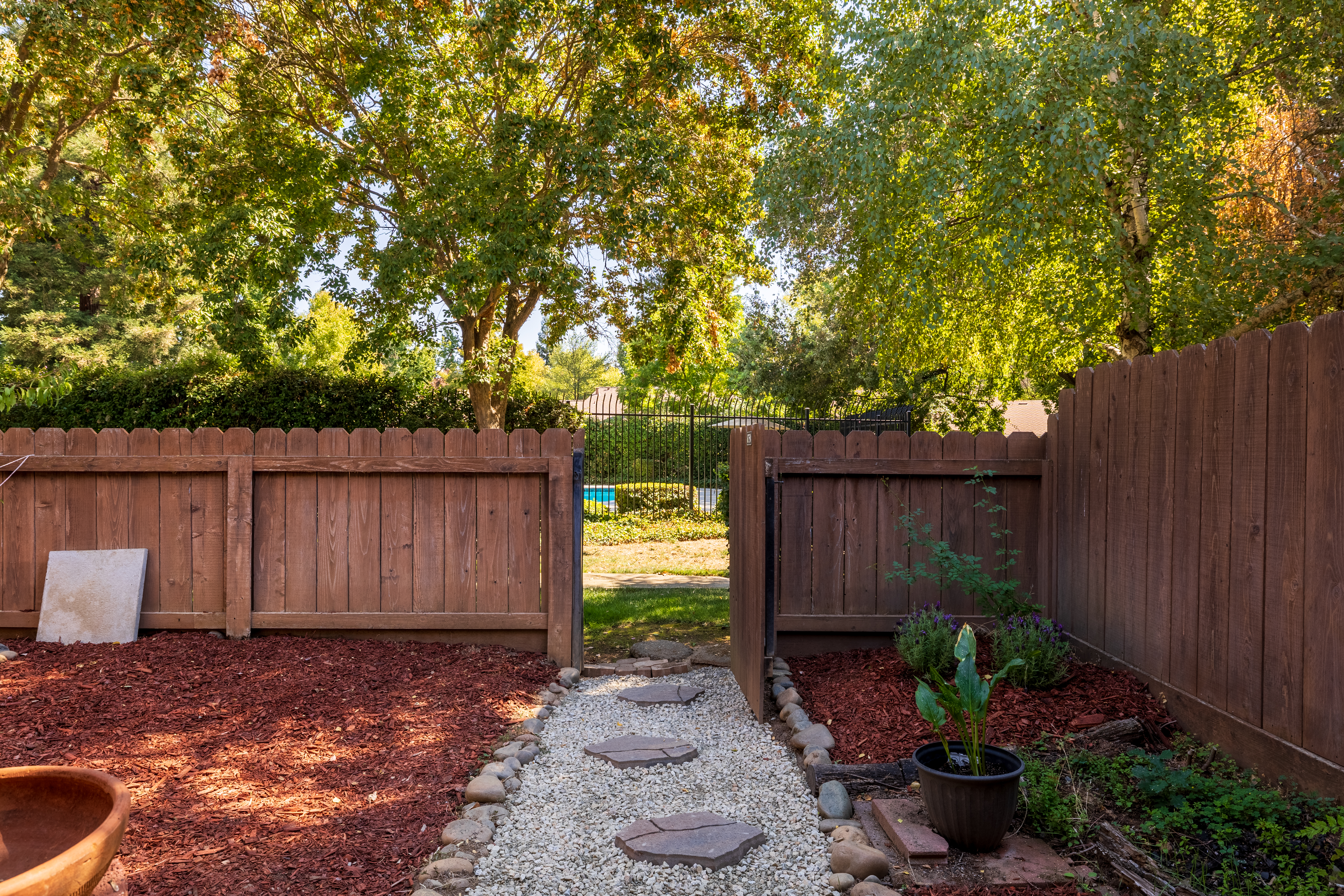  6750 Bertran Court, Citrus Heights, CA 95621 - 物件實景