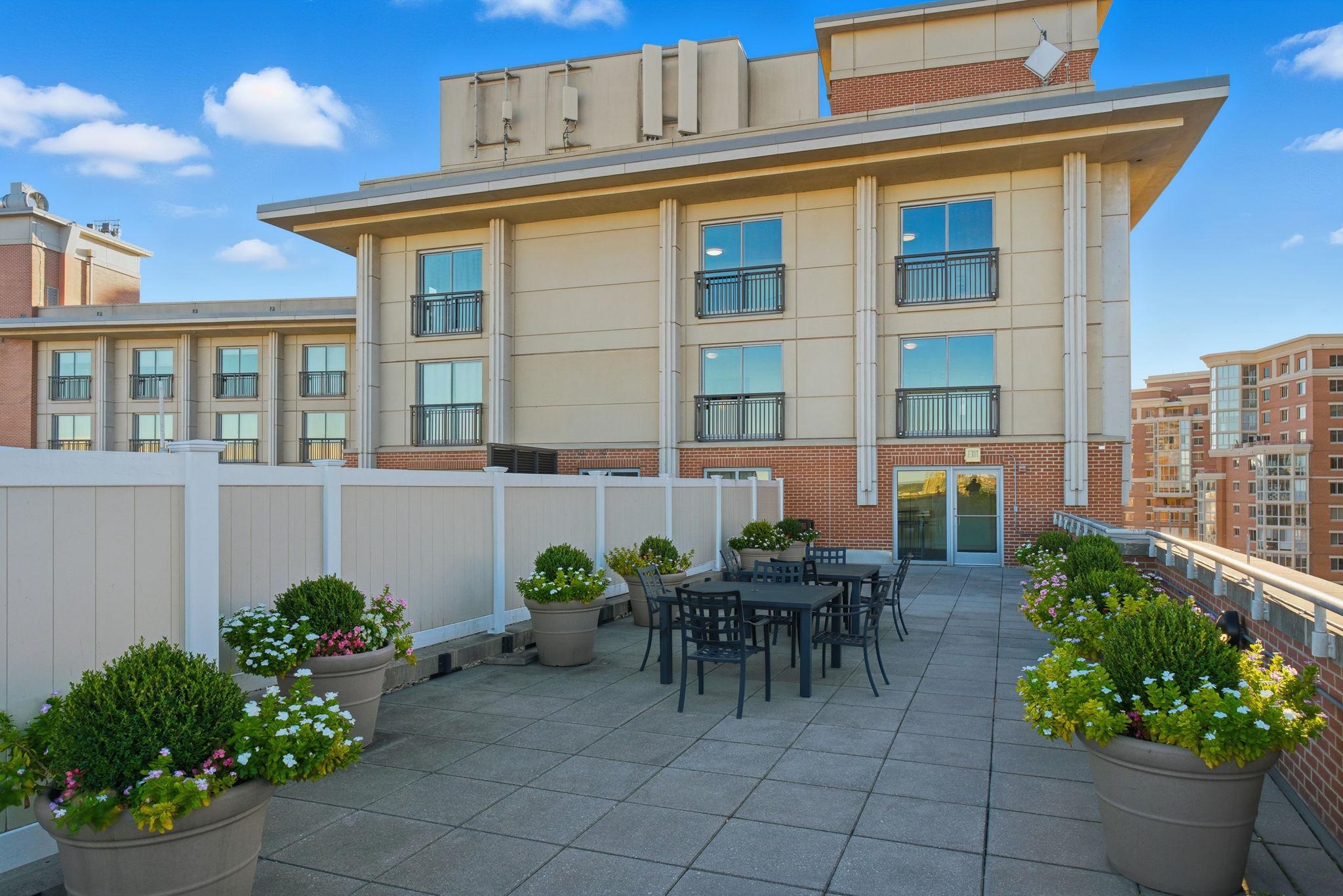  2050 Jamieson Avenue, Alexandria, VA, 22314 - 物件實景