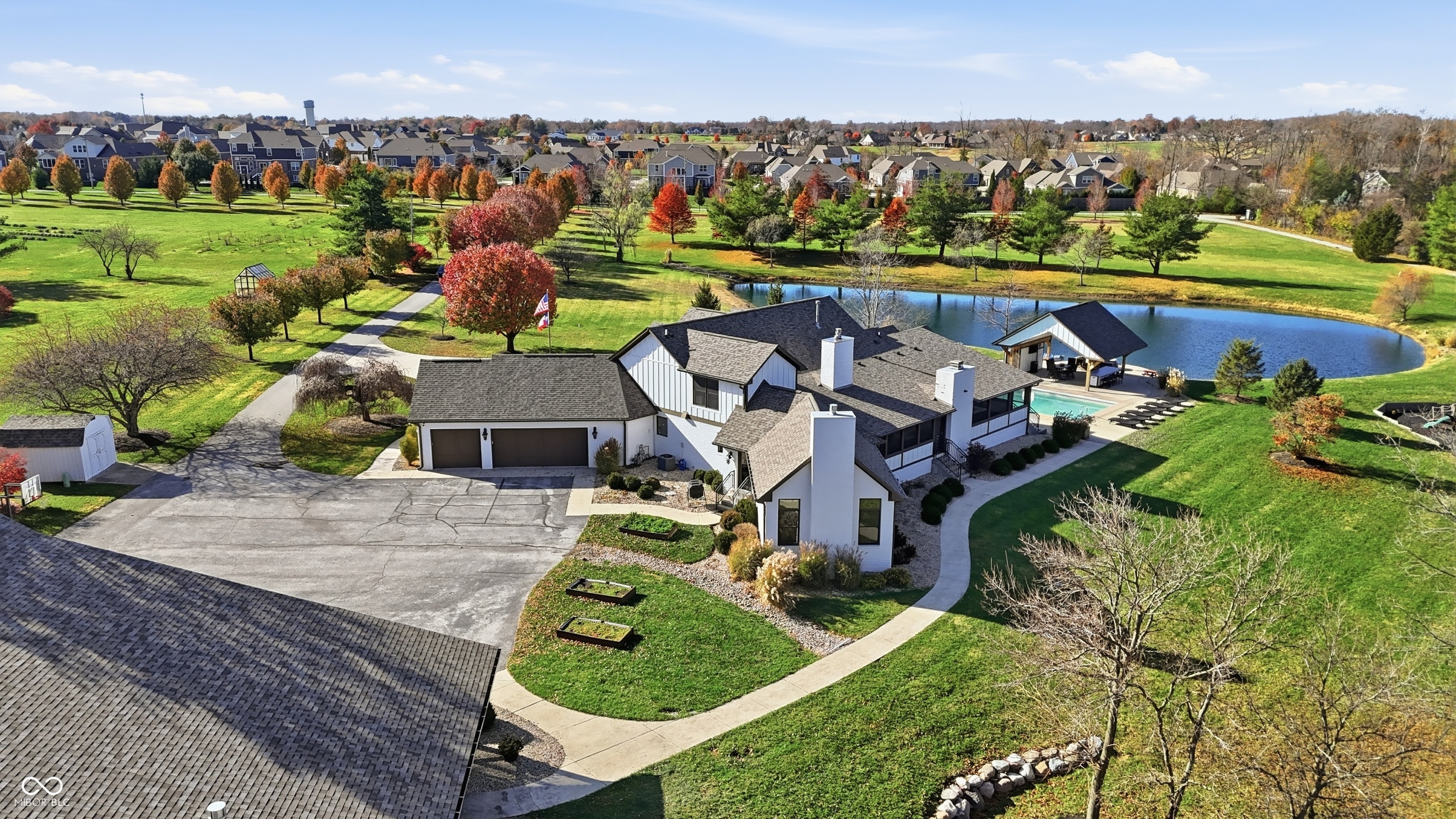 Bargersville, Indiana, 46106, United States, 5 Bedrooms Bedrooms, ,6 BathroomsBathrooms,Residential,For Sale,1992401