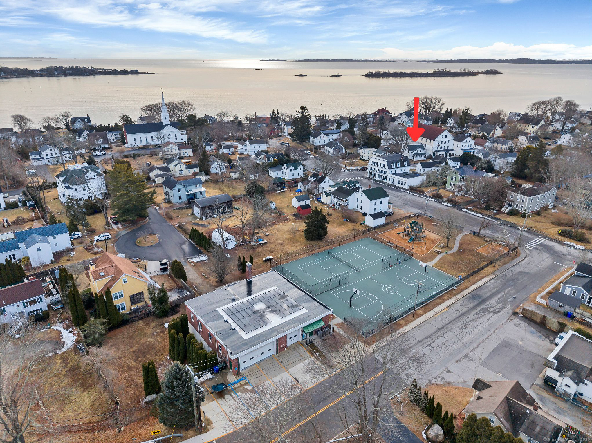 Groton, Connecticut, 06340, United States, 3 Bedrooms Bedrooms, ,2 BathroomsBathrooms,Residential,For Sale,1928735