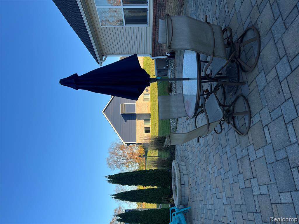 York Township, Michigan, 48176, United States, 4 Bedrooms Bedrooms, ,2 BathroomsBathrooms,Residential,For Sale,1988753