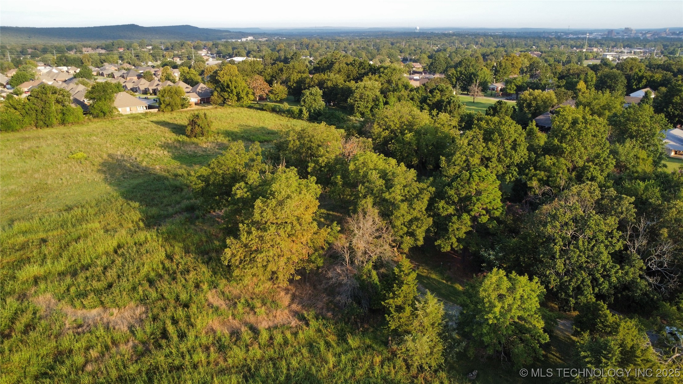 Mcalester, Oklahoma, 74501, United States, ,Residential,For Sale,1942285