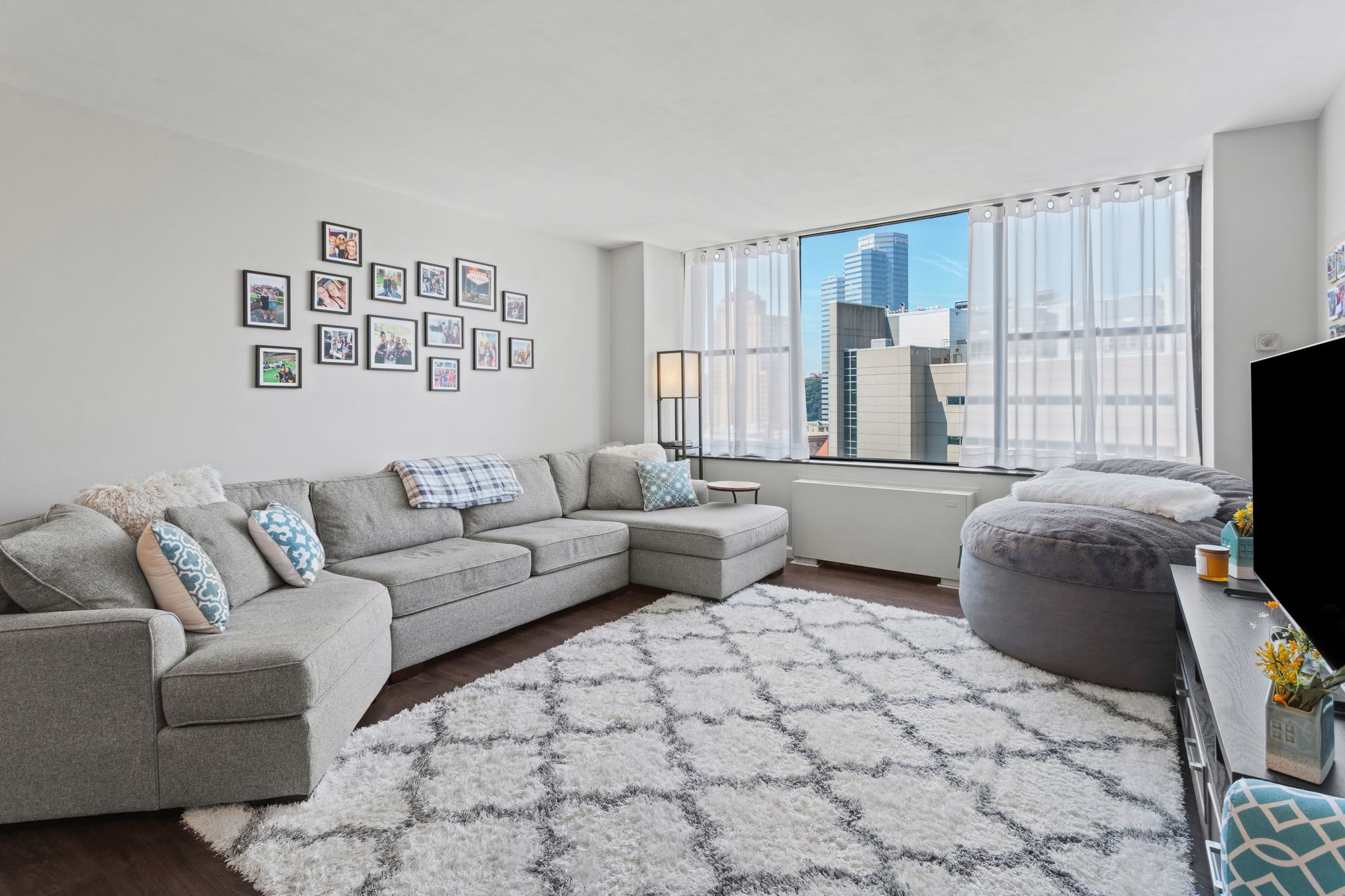  112 Washington Place #18C, Pittsburgh, PA 15219 - 物件實景