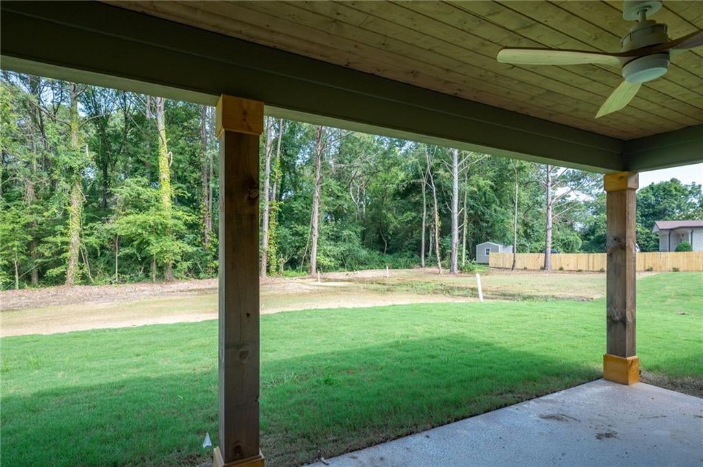 Calhoun, Georgia, 30701, United States, 4 Bedrooms Bedrooms, ,4 BathroomsBathrooms,Residential,For Sale,1980767