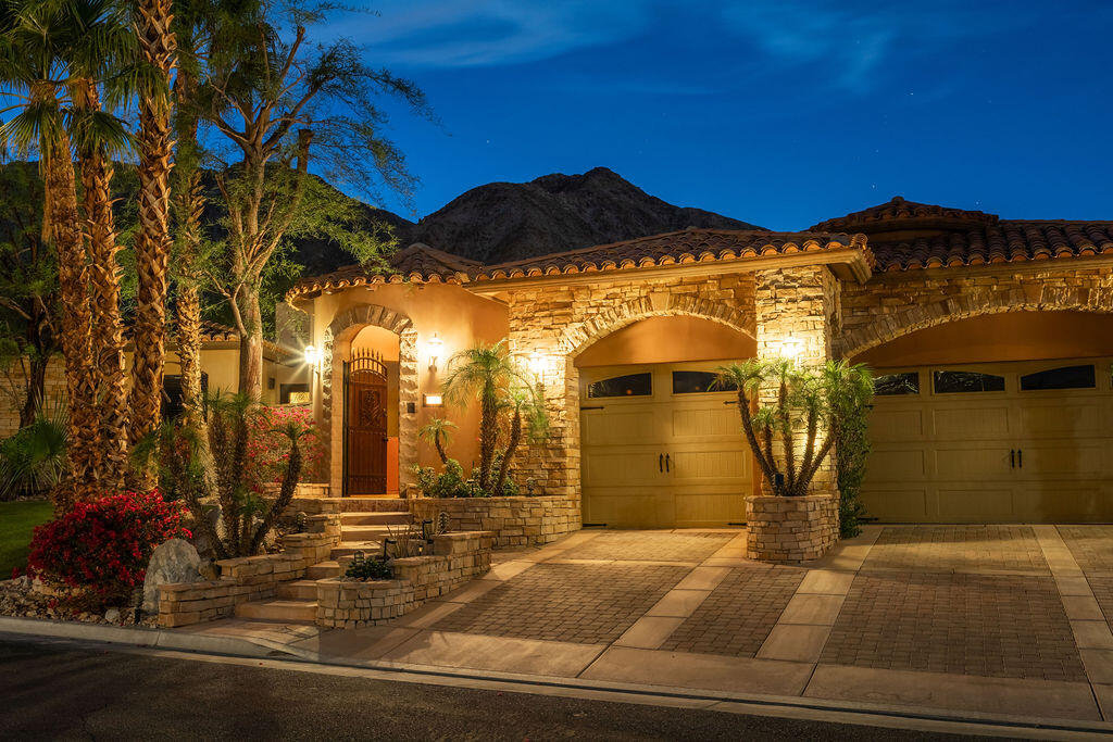 La Quinta, California, 92253, United States, 4 Bedrooms Bedrooms, ,4 BathroomsBathrooms,Residential,For Sale,1940947