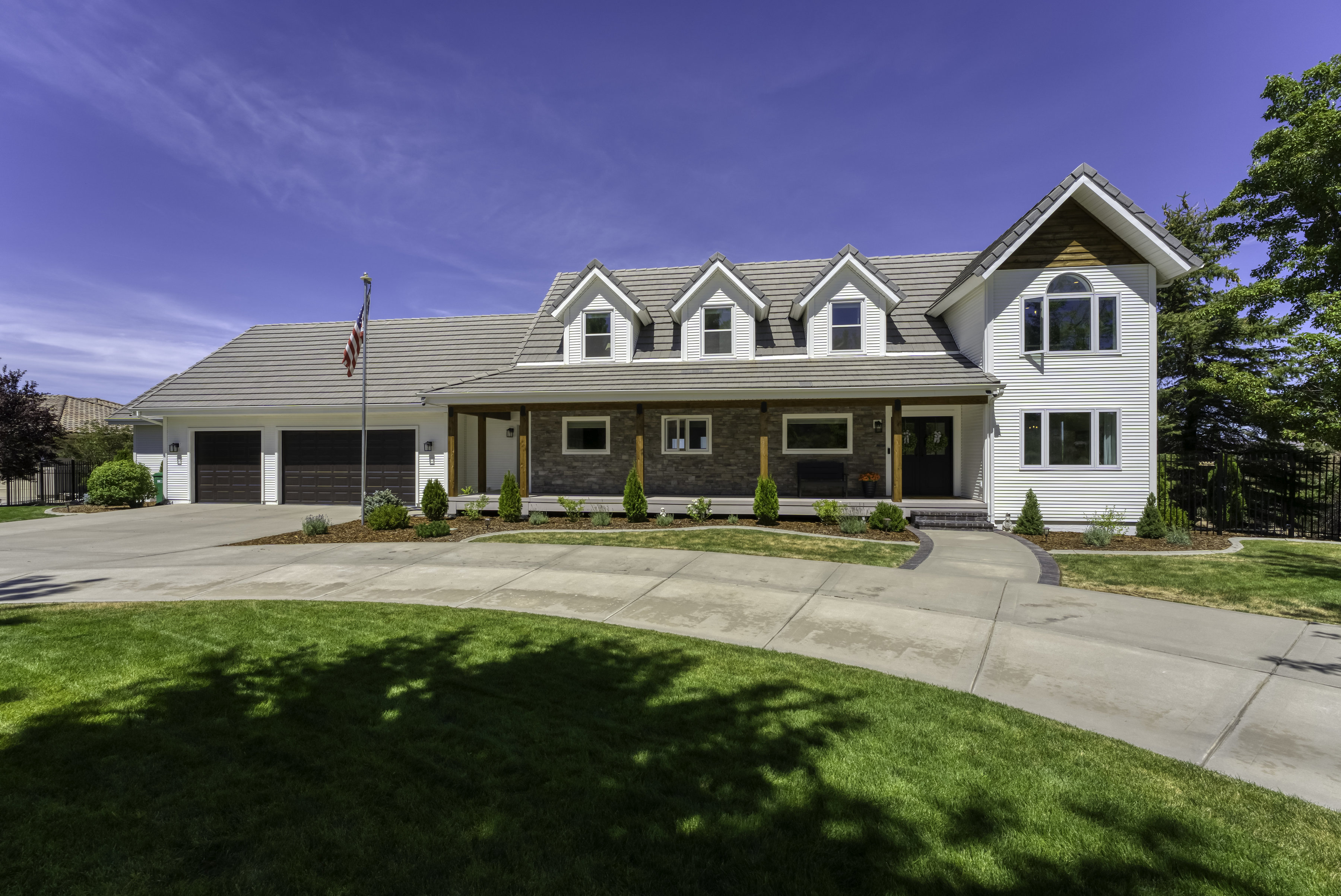  Expansive South West Luxury Ranch Style Estate with RV Garage & In-Law Quarters - 物件實景