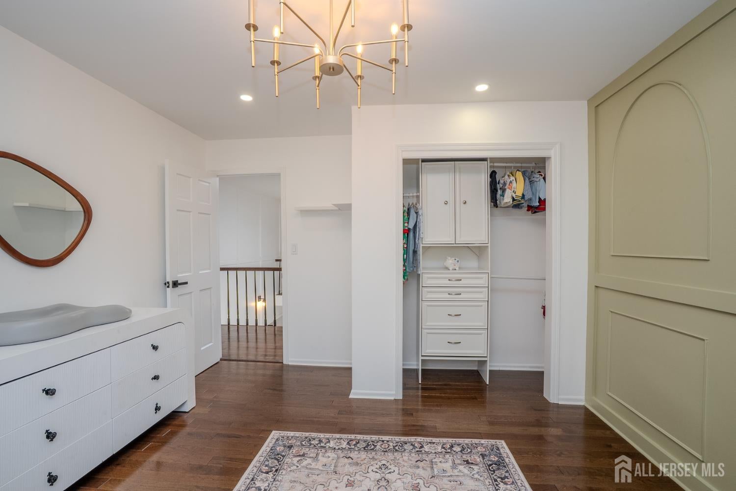 North Brunswick, New Jersey, 08902, United States, 5 Bedrooms Bedrooms, ,3 BathroomsBathrooms,Residential,For Sale,2002843