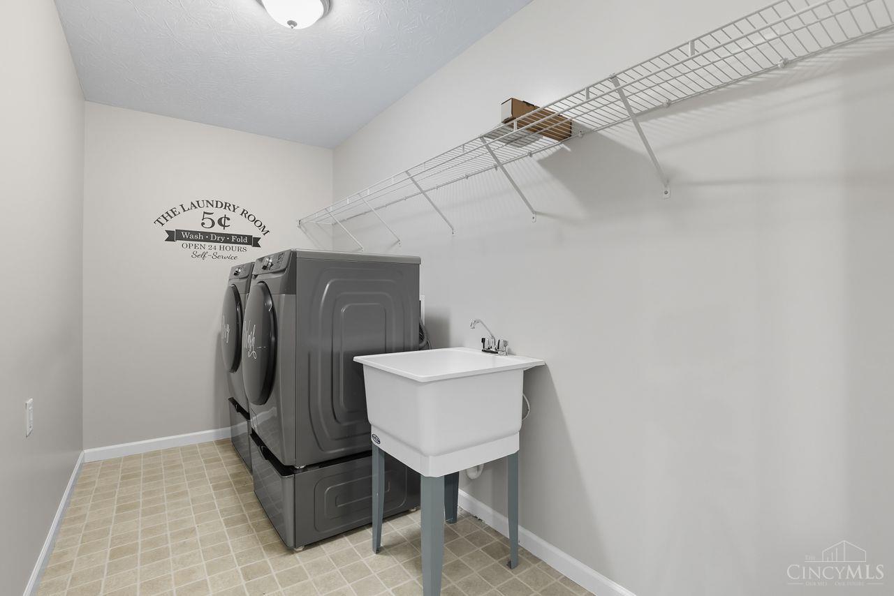 Liberty Twp, Ohio, 45011, United States, 4 Bedrooms Bedrooms, ,3 BathroomsBathrooms,Residential,For Sale,1961046