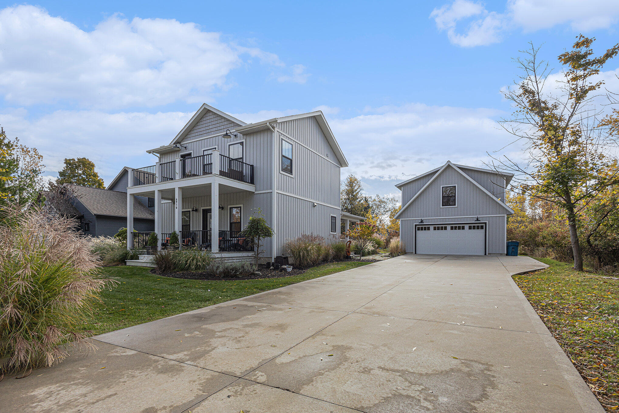 Douglas, Michigan, 49406, United States, 3 Bedrooms Bedrooms, ,3 BathroomsBathrooms,Residential,For Sale,1979342