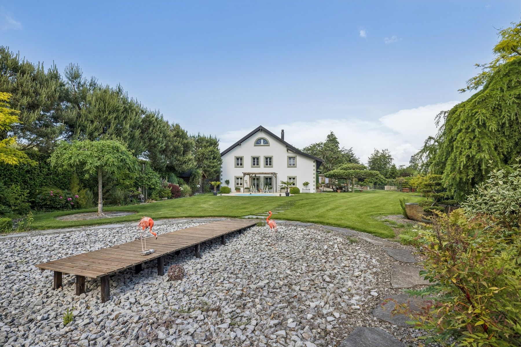  Exceptional 8-room residence with wooded grounds and swimming pool in Montprevey - 物件實景
