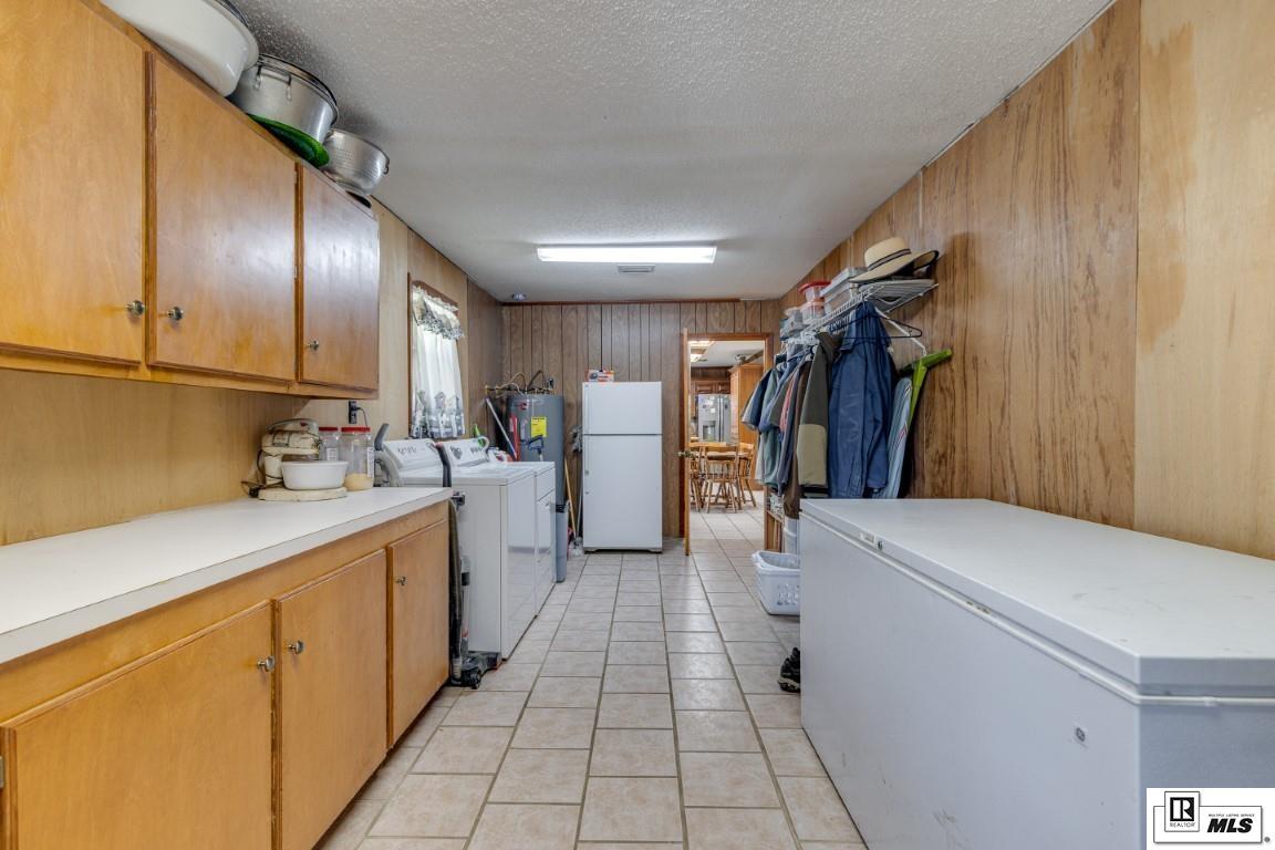 Rayville, Louisiana, 71269, United States, 3 Bedrooms Bedrooms, ,2 BathroomsBathrooms,Residential,For Sale,1847569