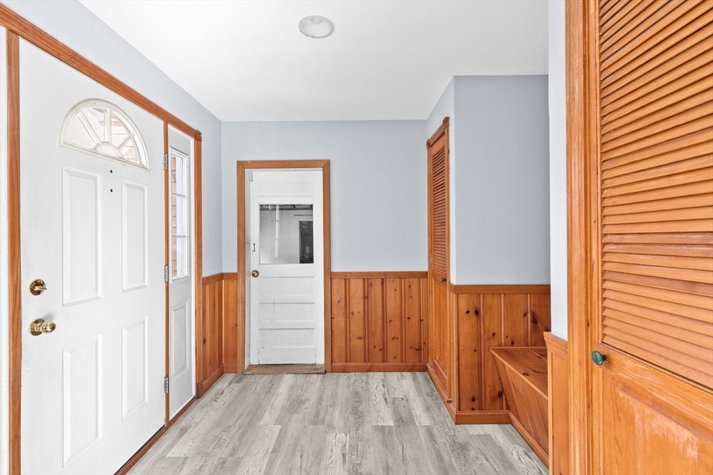 Dennis, Massachusetts, 02660, United States, 3 Bedrooms Bedrooms, ,2 BathroomsBathrooms,Residential,For Sale,1991064