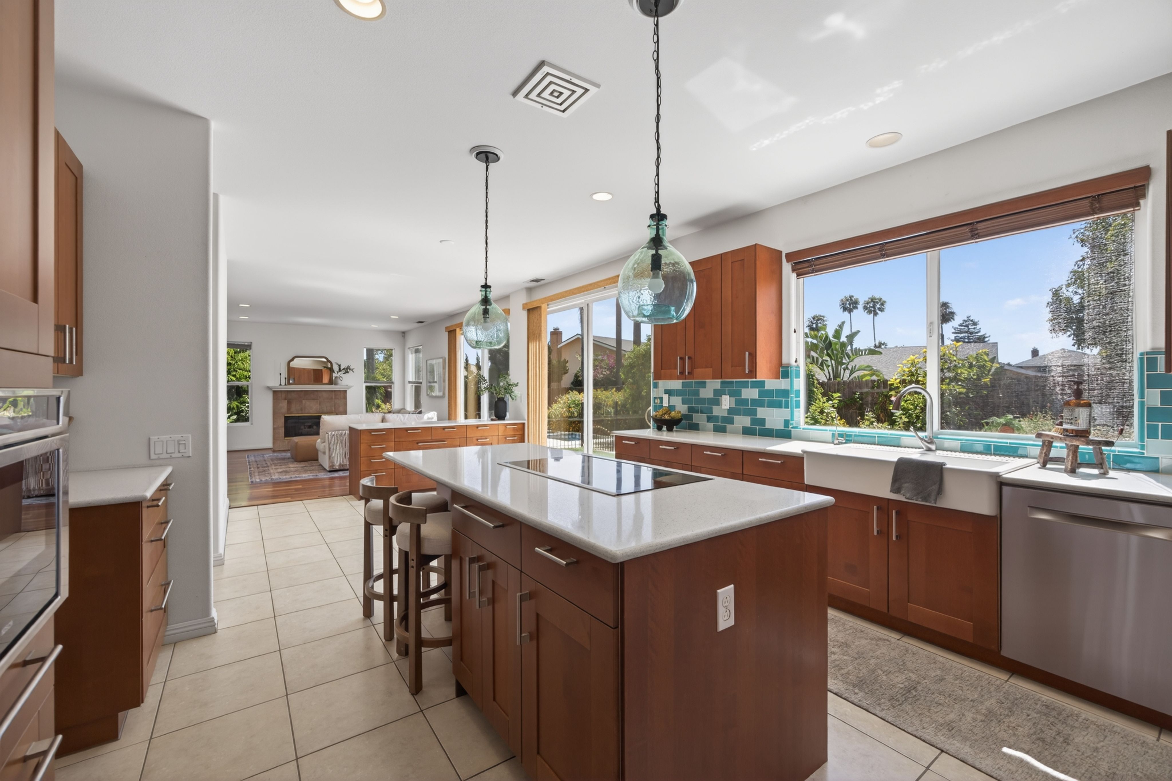  1602 Grace Court, Camarillo, CA 93010 - 物件實景