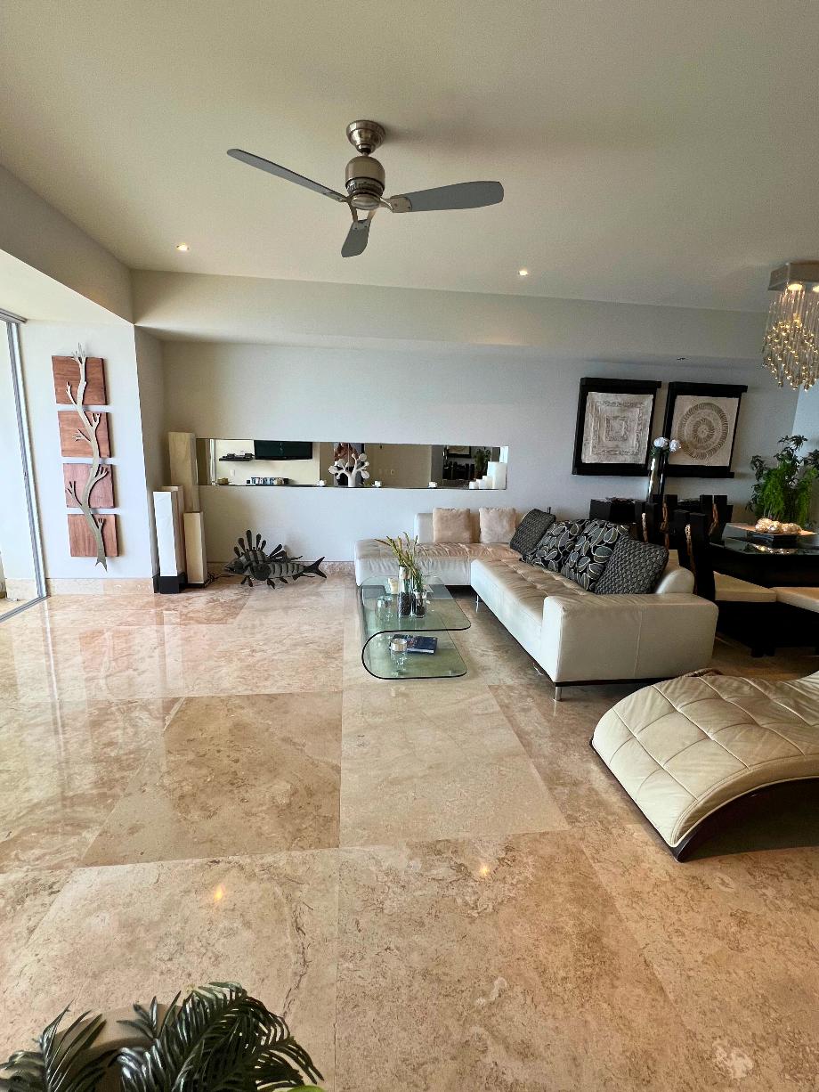 Puerto Vallarta, Jalisco, 48390, Mexico, 3 Bedrooms Bedrooms, ,3 BathroomsBathrooms,Residential,For Sale,1917798