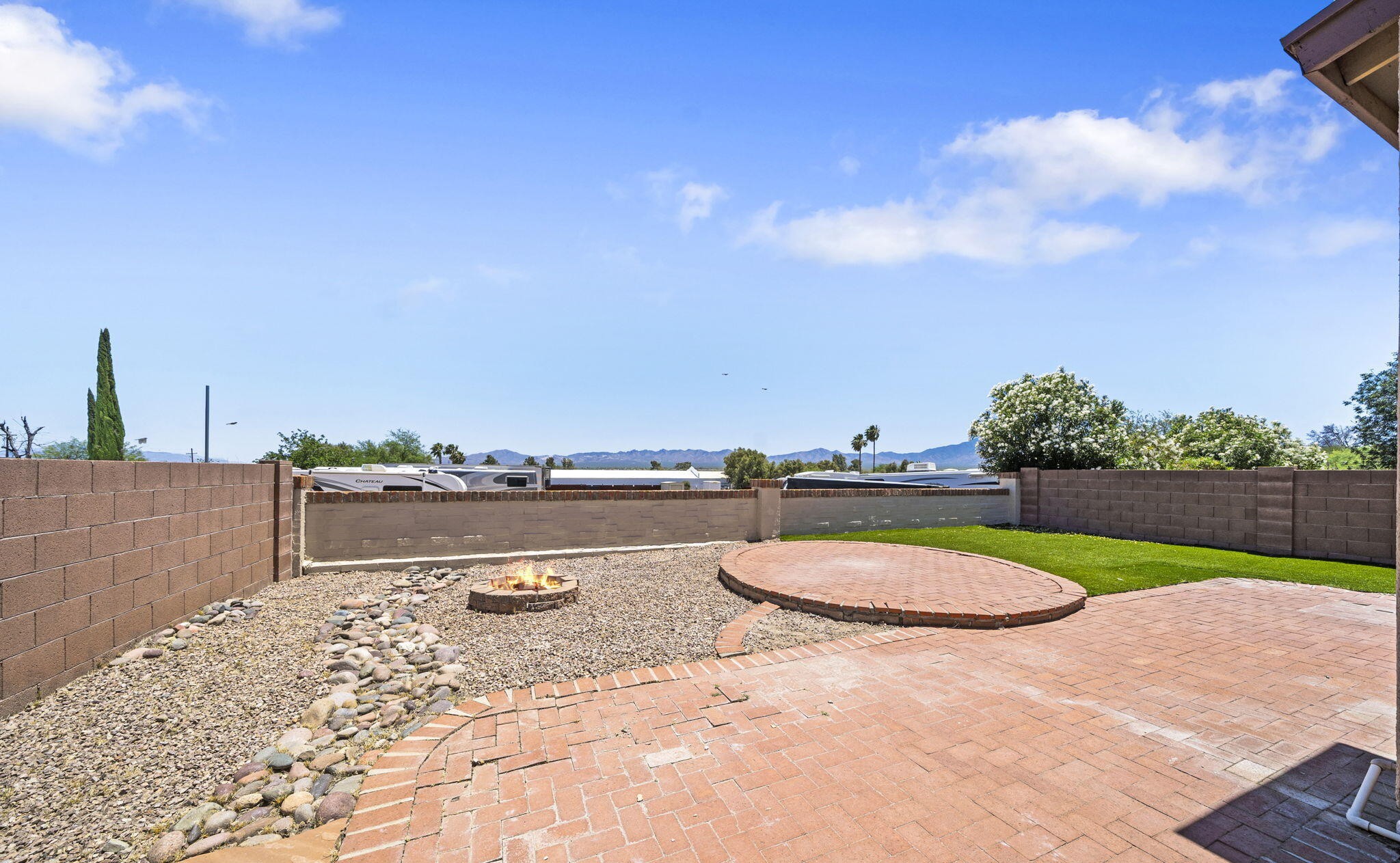  184 E Camino De Diana, Green Valley, AZ 85614 - 物件實景