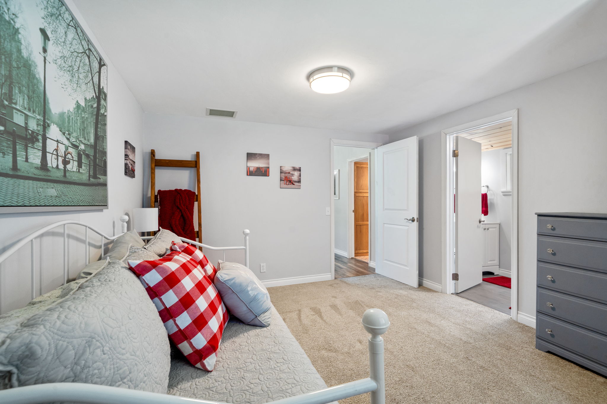  560 Mountain Trail Road, Brinnon, WA 98320 - 物件實景