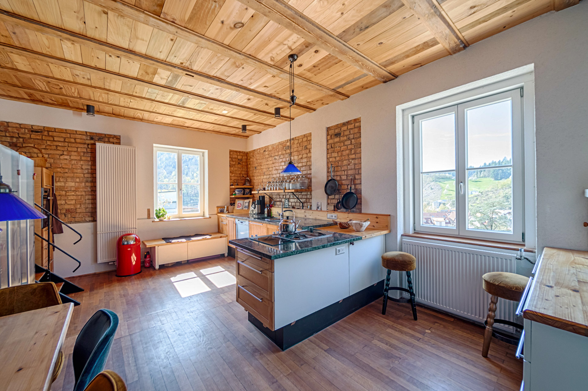  Prestigious property with spectacular panoramic views - 物件實景