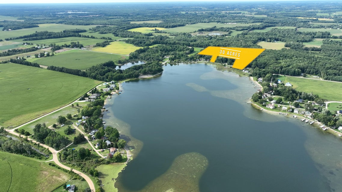 Howard City, Michigan, 49329, United States, 2 Bedrooms Bedrooms, ,1 BathroomBathrooms,Residential,For Sale,1982398