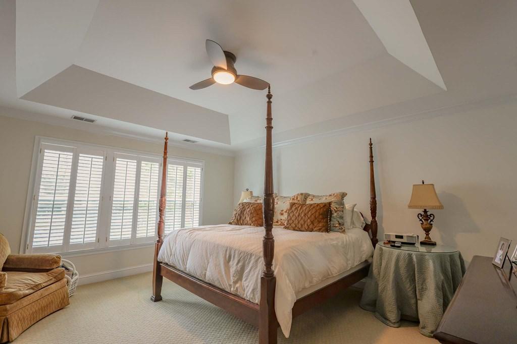 DALTON, Georgia, 30720, United States, 4 Bedrooms Bedrooms, ,4 BathroomsBathrooms,Residential,For Sale,2003034