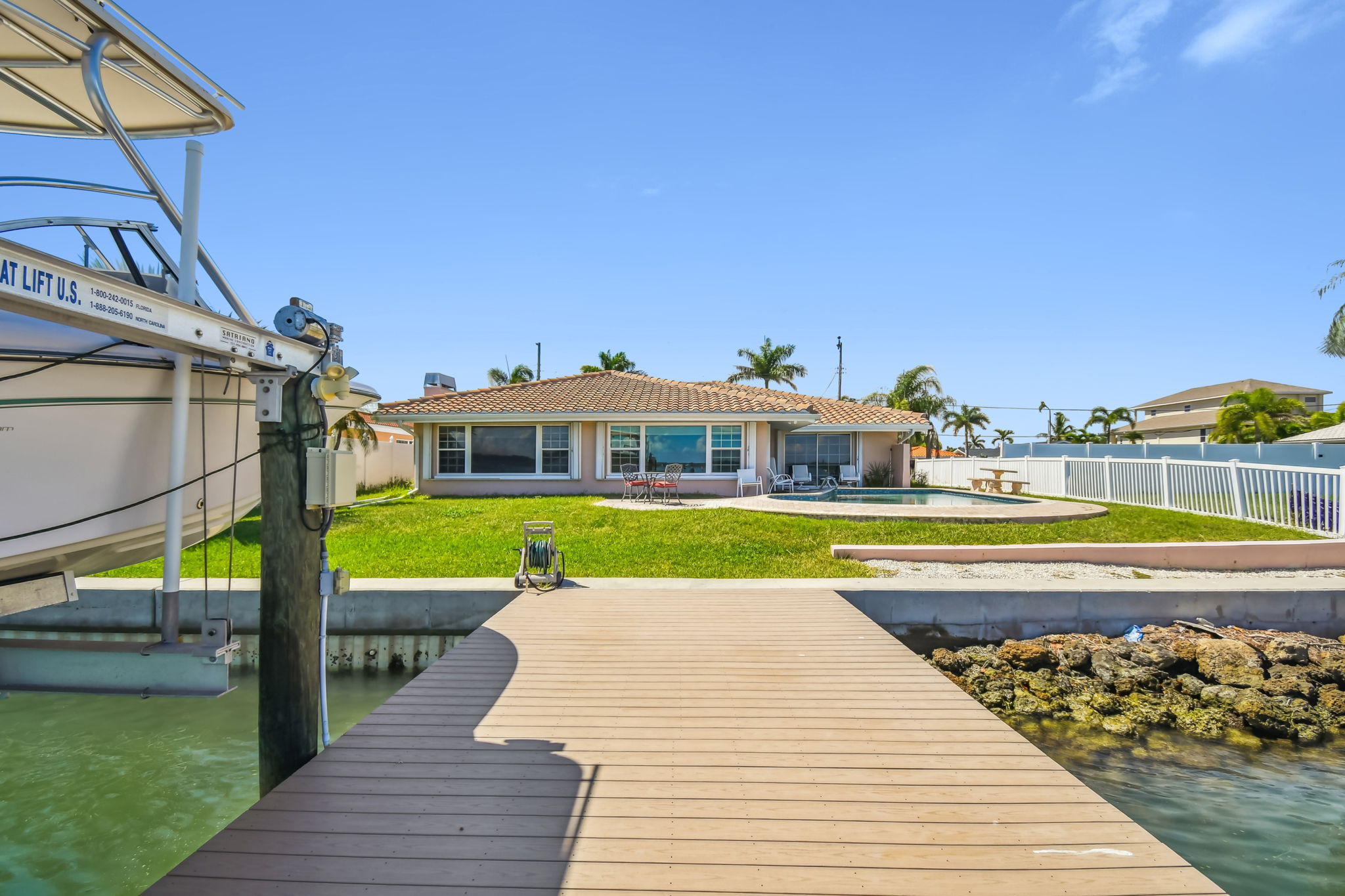 Madeira Beach, Florida, 33708, United States, 4 Bedrooms Bedrooms, ,2 BathroomsBathrooms,Residential,For Sale,2005483