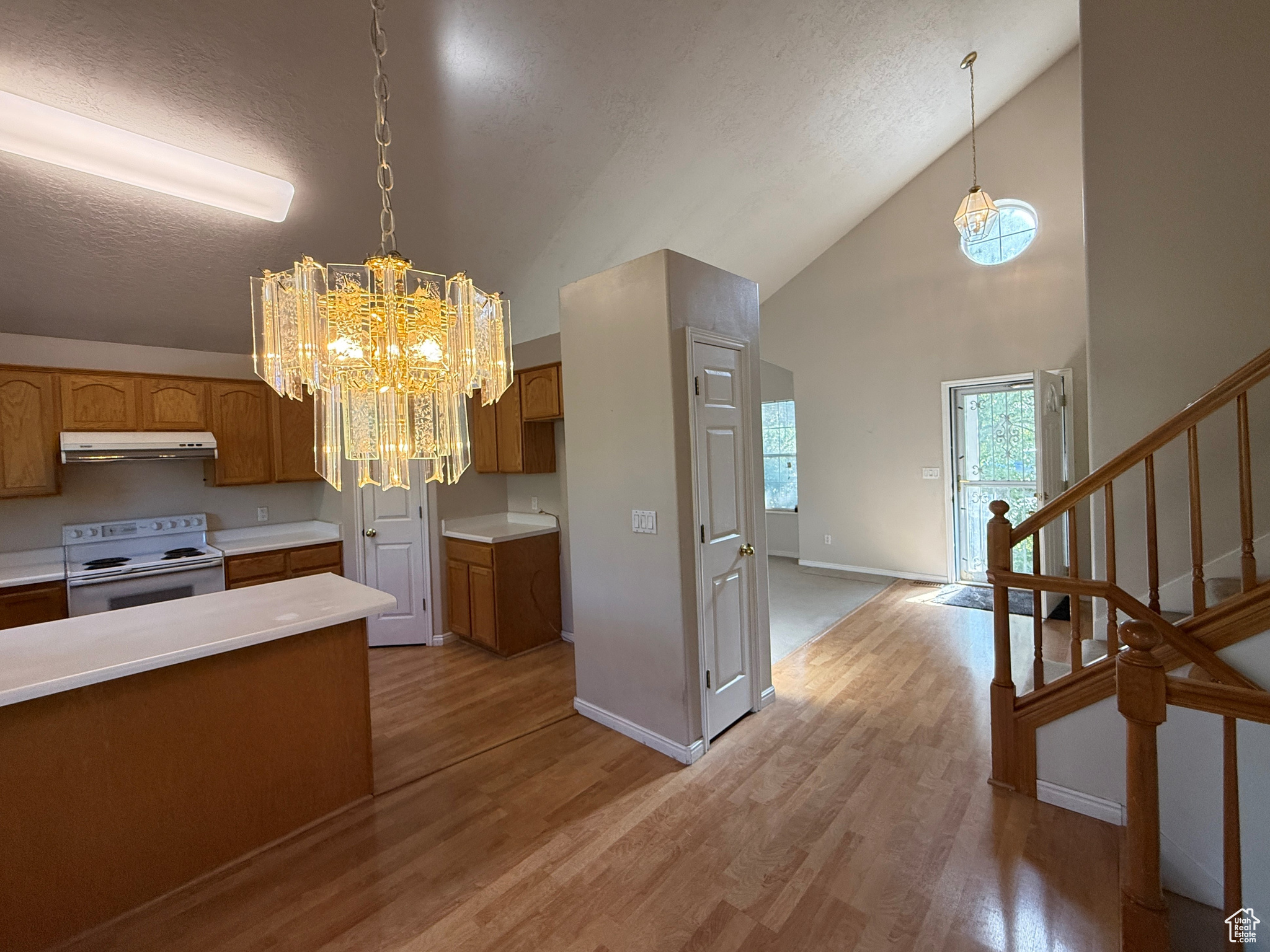 Orem, Utah, 84057, United States, 4 Bedrooms Bedrooms, ,3 BathroomsBathrooms,Residential,For Sale,1917303
