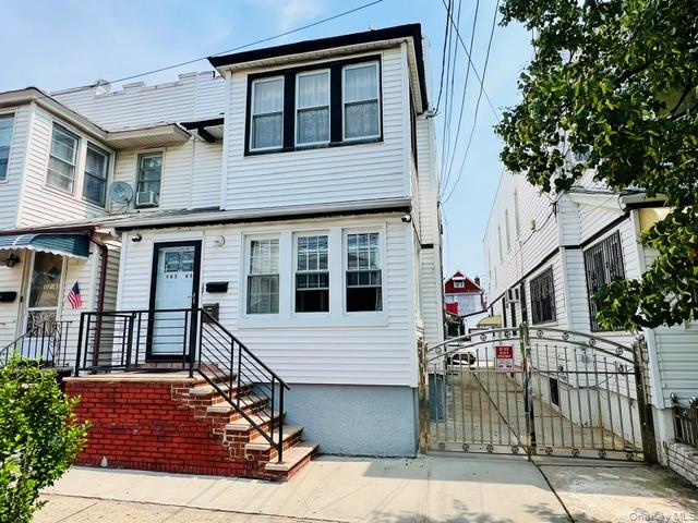 106th St, Ozone Park, NY 11417